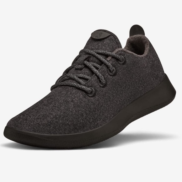 Black Allbirds - Picture 1 of 3